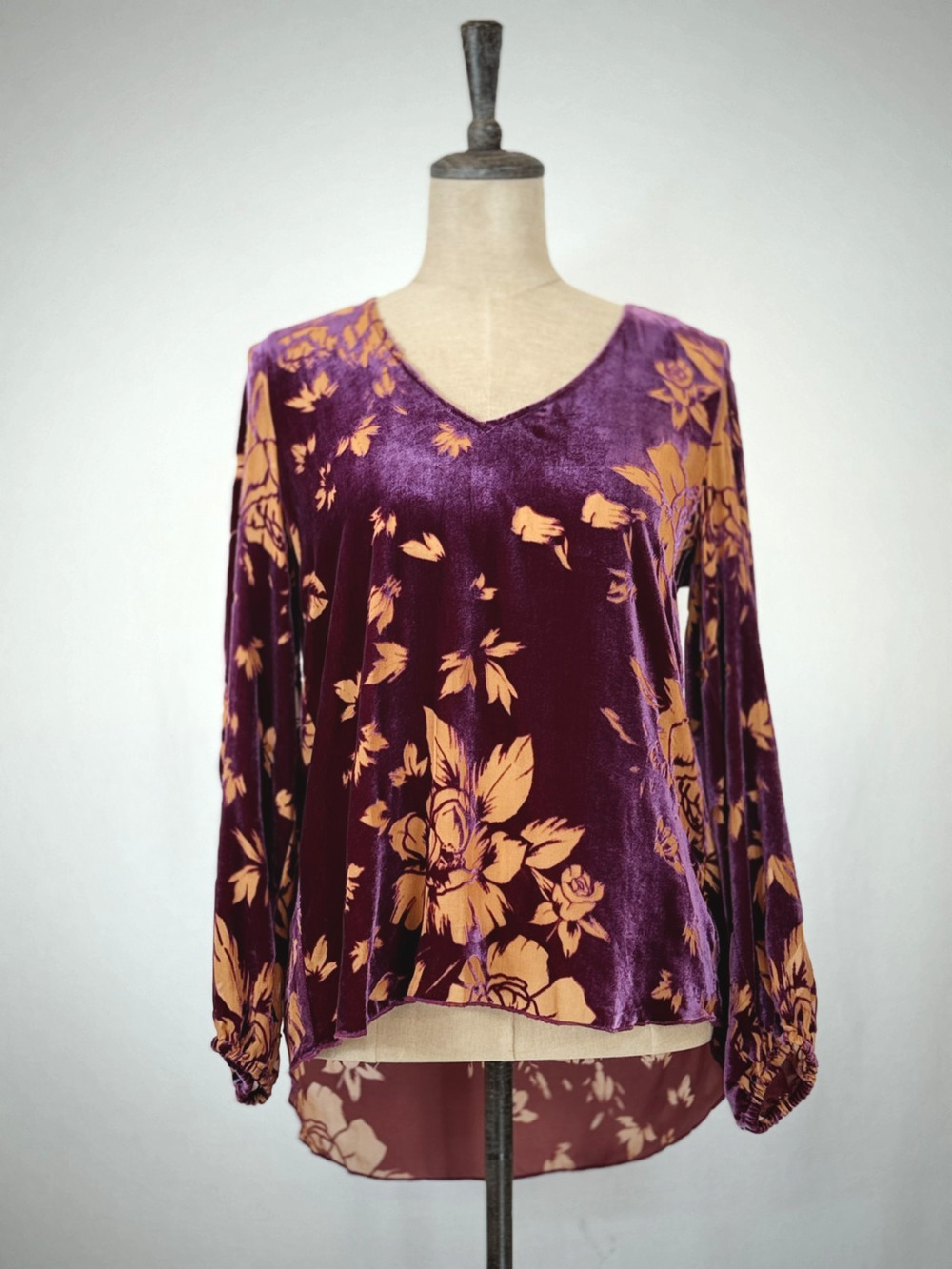 NWT Johnny Was Vida Blouse Purple Velvet Floral Burn-out Pattern XS #0228